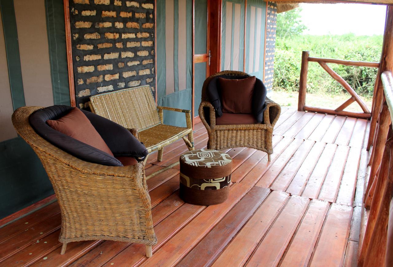 Irungu Forest Safari Lodge Katunguru Buitenkant foto