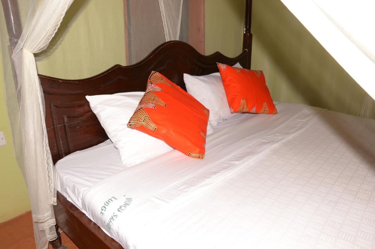 Irungu Forest Safari Lodge Katunguru Buitenkant foto